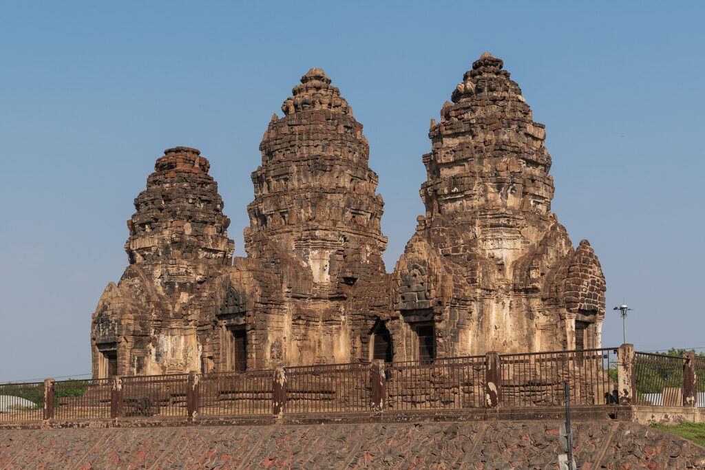 พระปรางค์สามยอด ลพบุรี