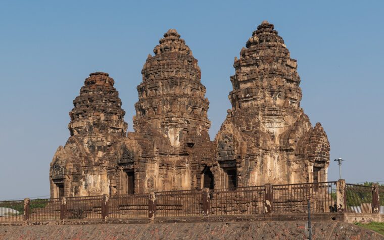 พระปรางค์สามยอด ลพบุรี
