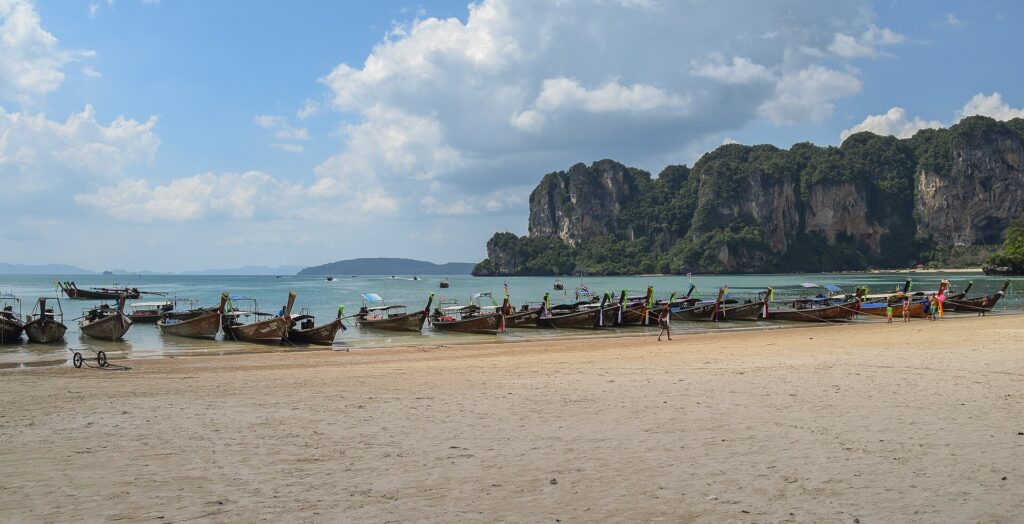 หาดไร่เลย์ กระบี่